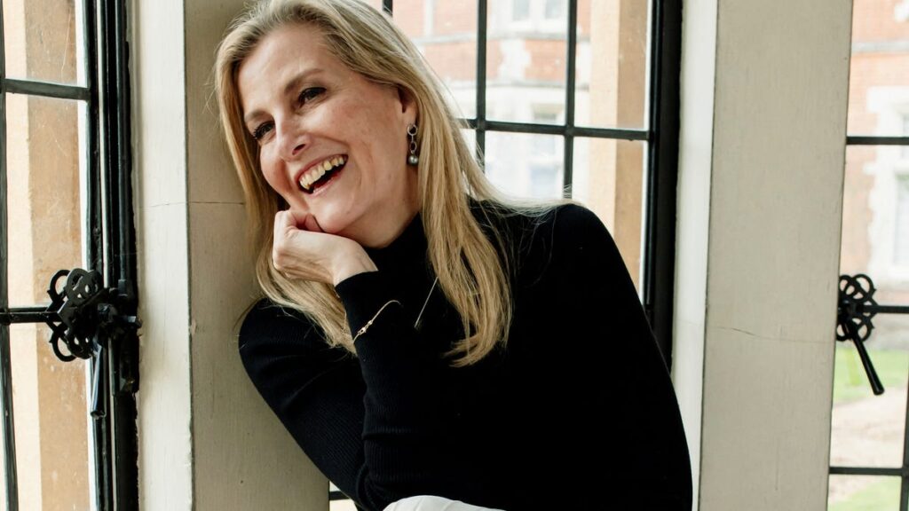 Sophie, Duchess of Edinburgh, turns 60 with a new portrait Sophie, Duchess of Edinburgh, turns 60 with a new portrait