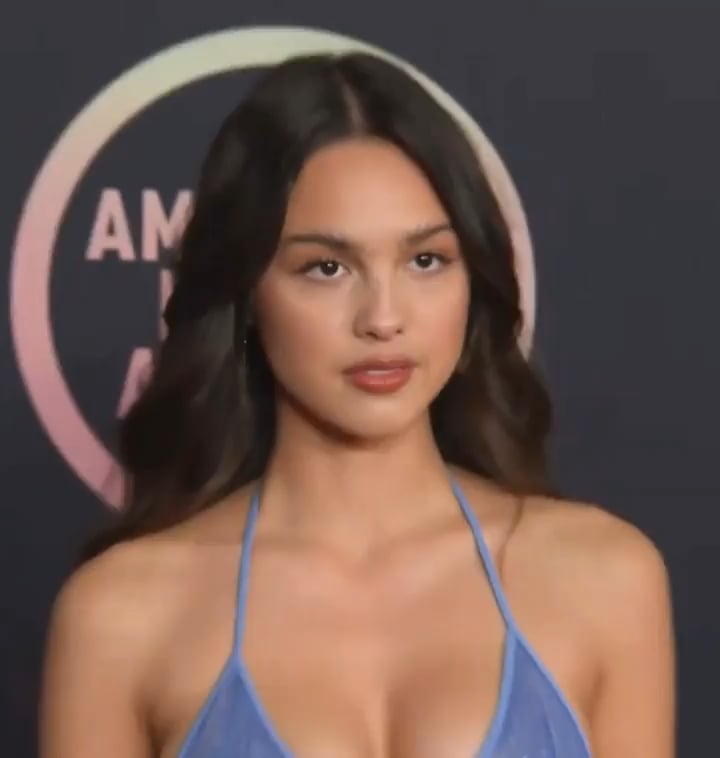 Olivia Rodrigo | American Music Awards | November 21st, 2021