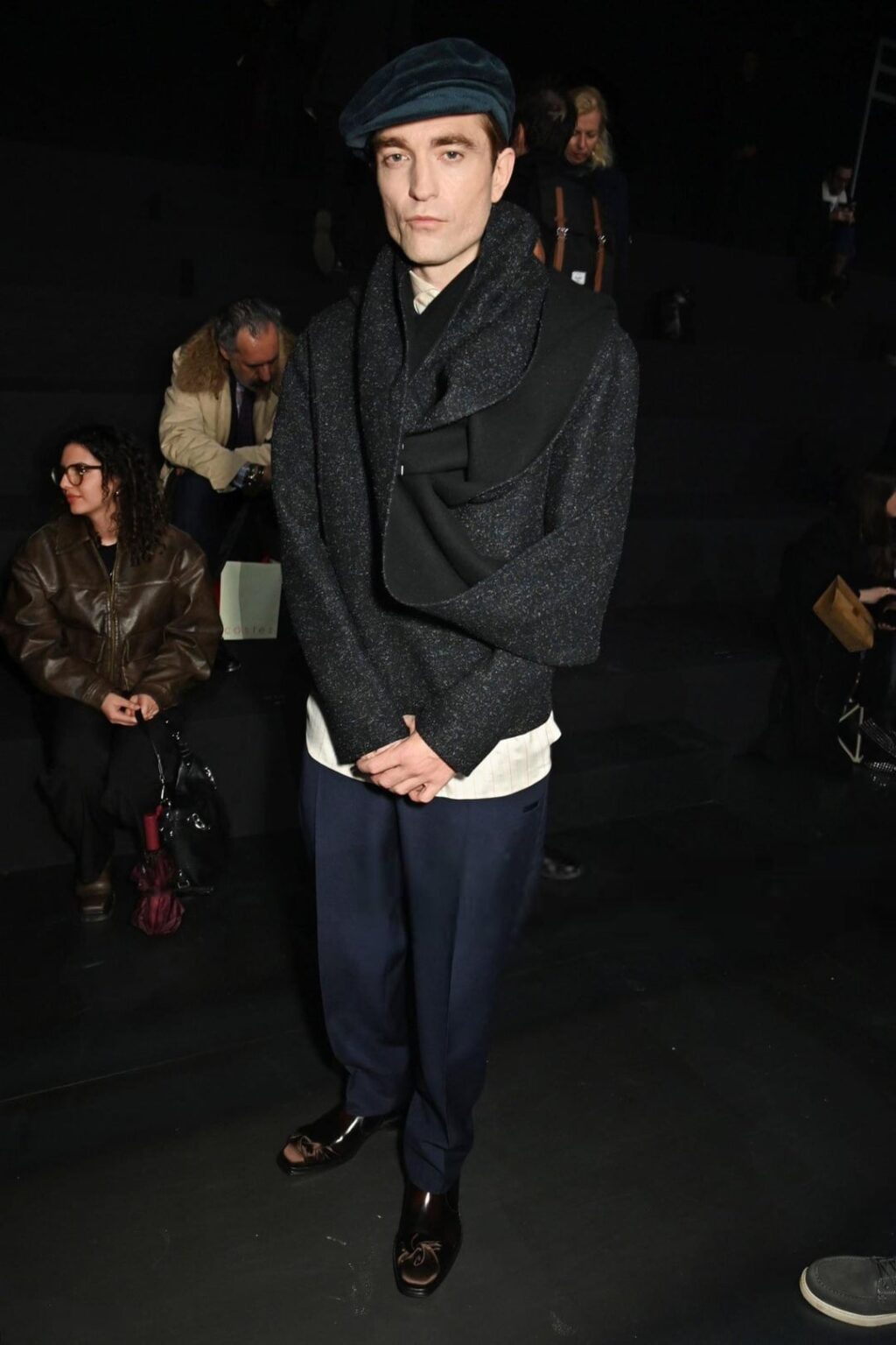 Robert Pattinson and Joe Alwyn at the Dior Homme show during Paris Fashion Week Menswear AW25 (January 24, 2025) Robert Pattinson and Joe Alwyn at the Dior Homme show during Paris Fashion Week Menswear AW25 (January 24, 2025)