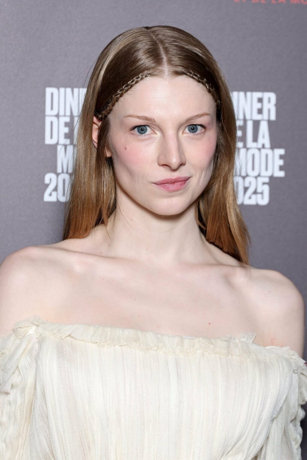 Hunter Schafer | 22nd 'Diner De La Mode' to Benefit Sidaction 30th January 2025