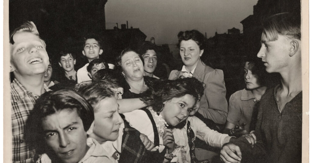 From Crime Scenes to Hollywood Stars, Weegee Snapped Them All From Crime Scenes to Hollywood Stars, Weegee Snapped Them All