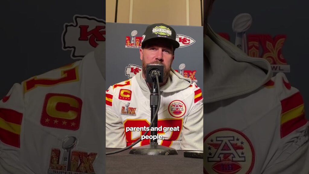Travis Kelce on being an uncle, expecting a new niece #shorts