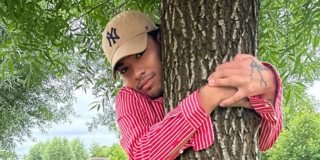 Rosalia and Jessica Alba among the celebrities leading tributes for Jesus Guerrero who died 'suddenly' at 34