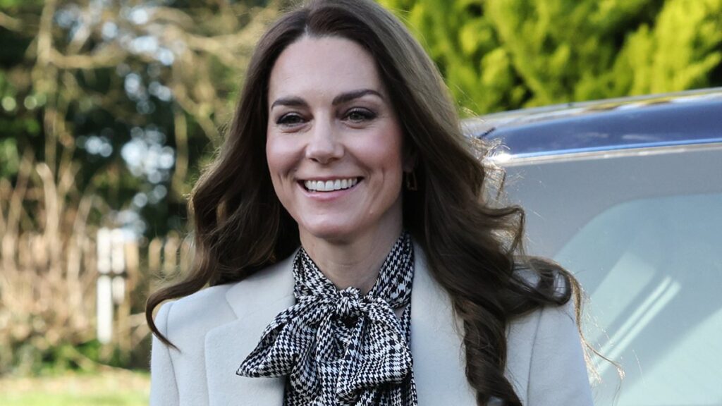 Kate, Princess of Wales, to curtail publicizing her wardrobe choices – NBC10 Philadelphia