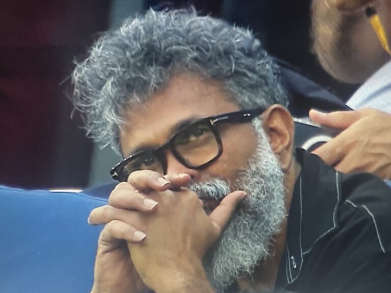 sukumar-dubai-cricket-match