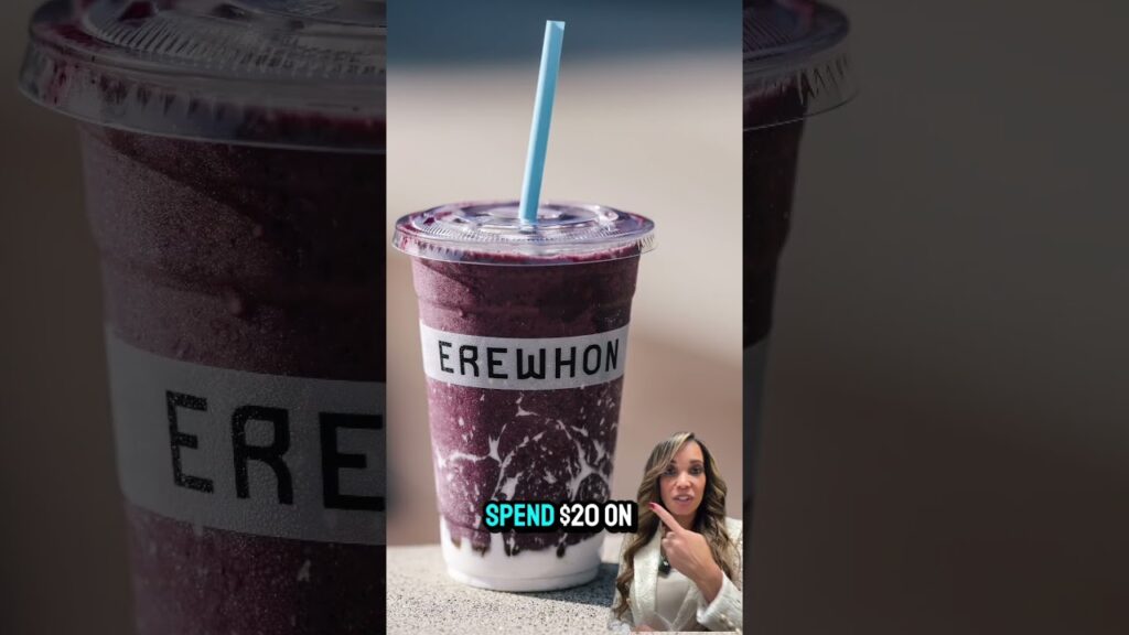 Would you eat celeb favorite supermarket Erewhon's $19 strawberry? 🍓 #shorts