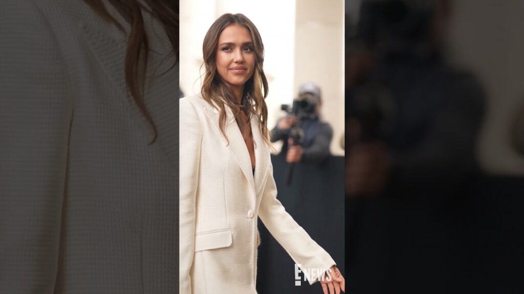 Jessica Alba at Paris Fashion Week