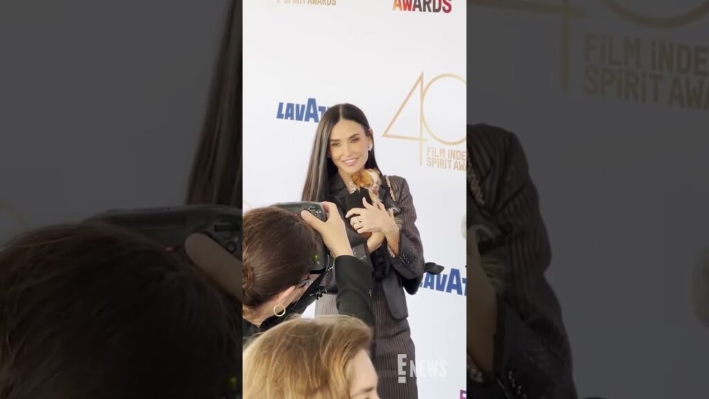Demi Moore and her dog Pilaf at the Film Independent #SpiritAwards. 🐶🥹 #AwardsSeason