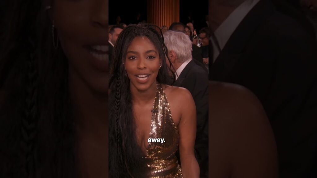 Harrison Ford interrupts ‘Shrinking’ co-star’s speech by eating chip during SAG Awards 2025 opening Harrison Ford interrupts ‘Shrinking’ co-star’s speech by eating chip during SAG Awards 2025 opening