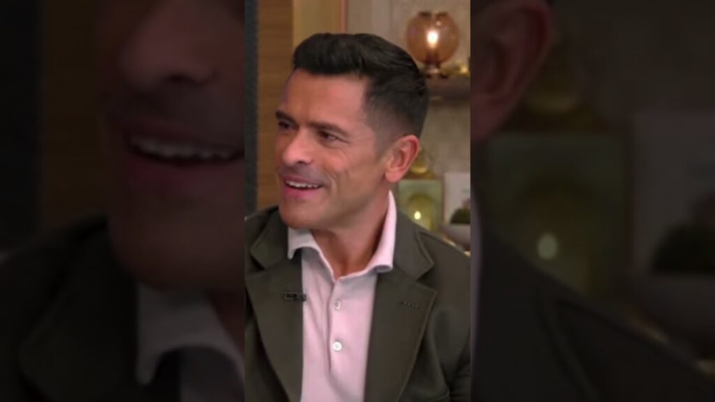 Kelly Ripa recalls ex-boyfriend who couldn't stop talking about himself #shorts