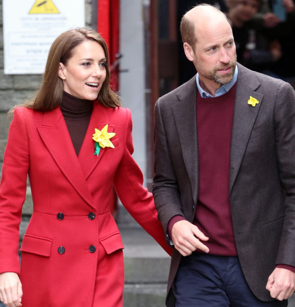 Prince William and Princess Kate Have Broken Tradition With This “Natural Development” in Terms of Their Public Life Yahoo news home