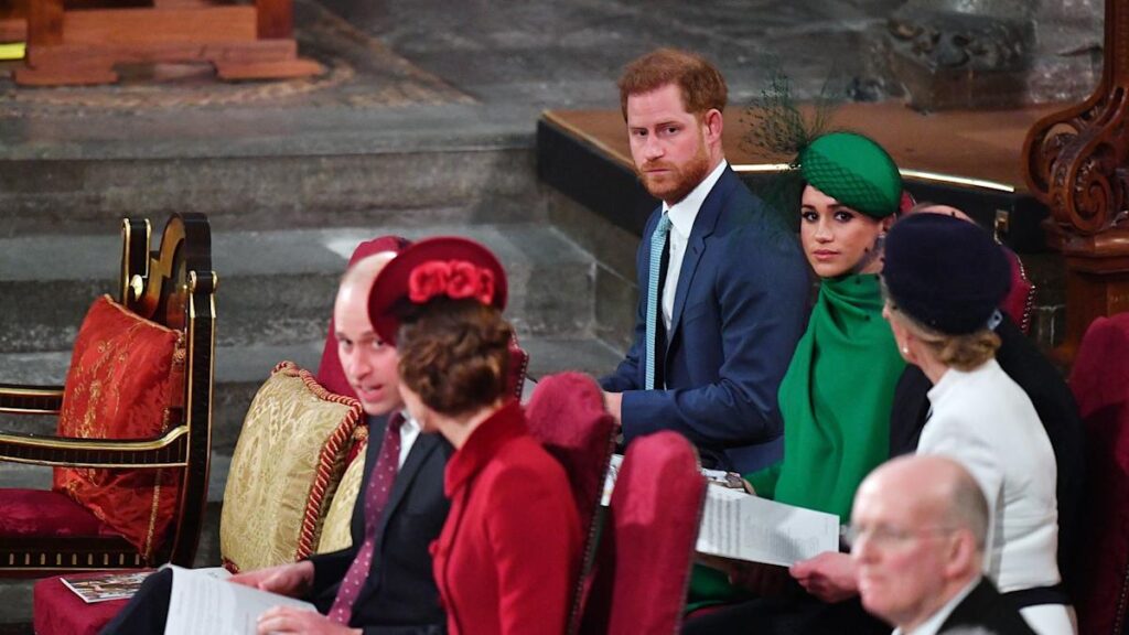 Lip Reader Reveals What Prince William and Kate Middleton Said About the Sussexes Right in Front of Them Lip Reader Reveals What Prince William and Kate Middleton Said About the Sussexes Right in Front of Them