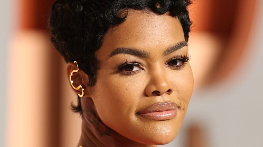 Teyana Taylor and Aaron Pierre tease romance in Oscars photoshoot