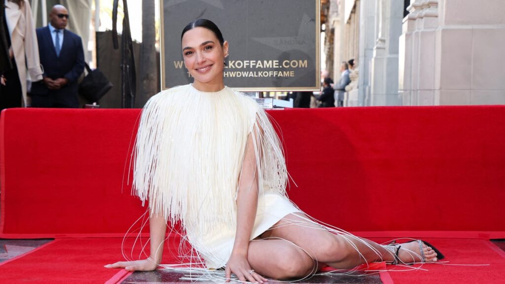 Gal Gadot's Hollywood Walk of Fame ceremony: Protesters detained