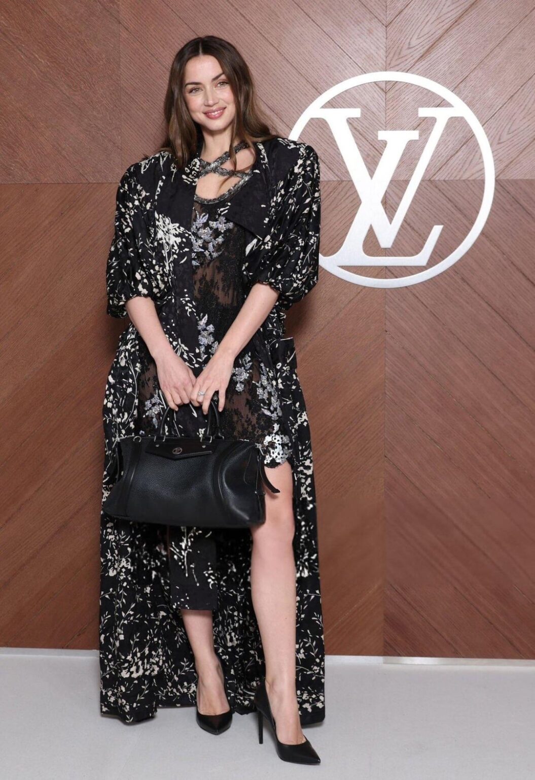 Ana de Armas | Louis Vuitton Paris Fashion Week 2025