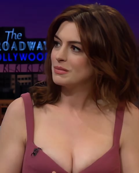 Anne Hathaway | "The Late Late Show with James Corden" | May 2019