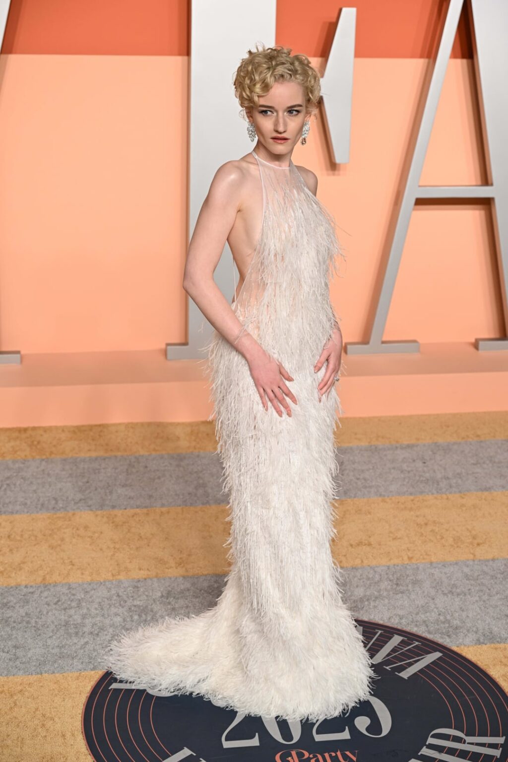 Julia Garner | 2025 Vanity Fair Oscar Party 2nd March 2025