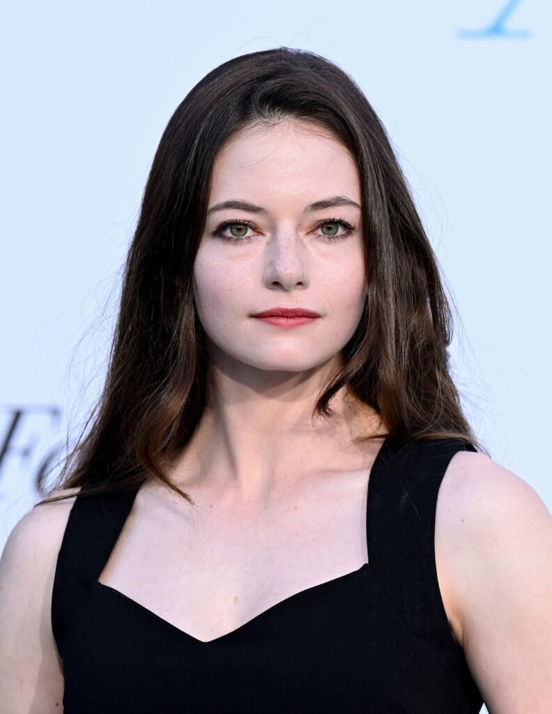 Mackenzie foy | "A Family Affair" premiere in Los angeles _2024