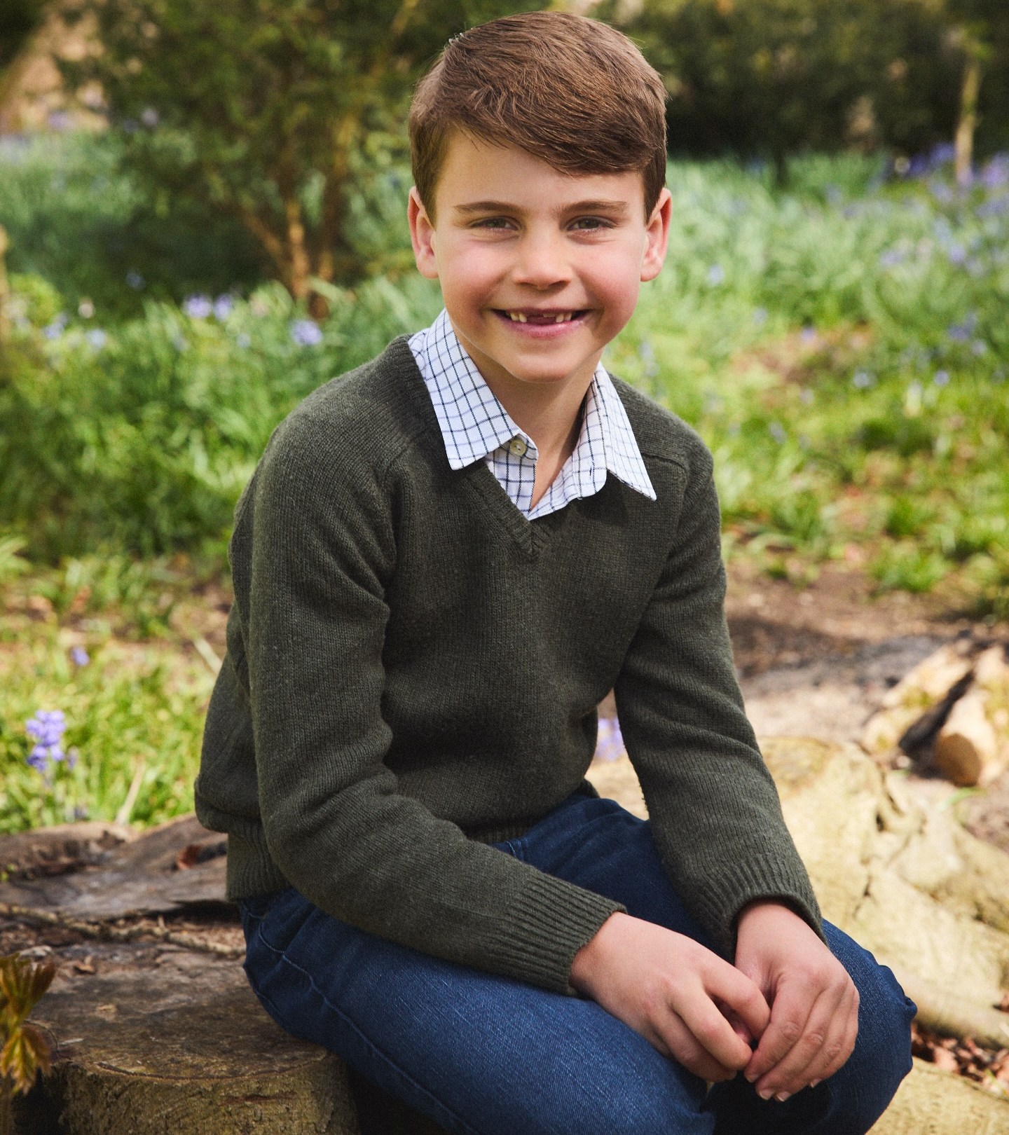 Portrait of Prince Louis smiling for his 7th birthday.