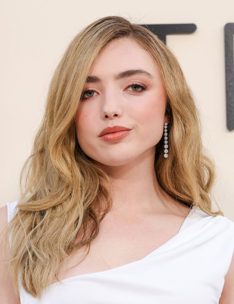 Peyton List | Fashion Trust U.S. Awards 8th April 2025