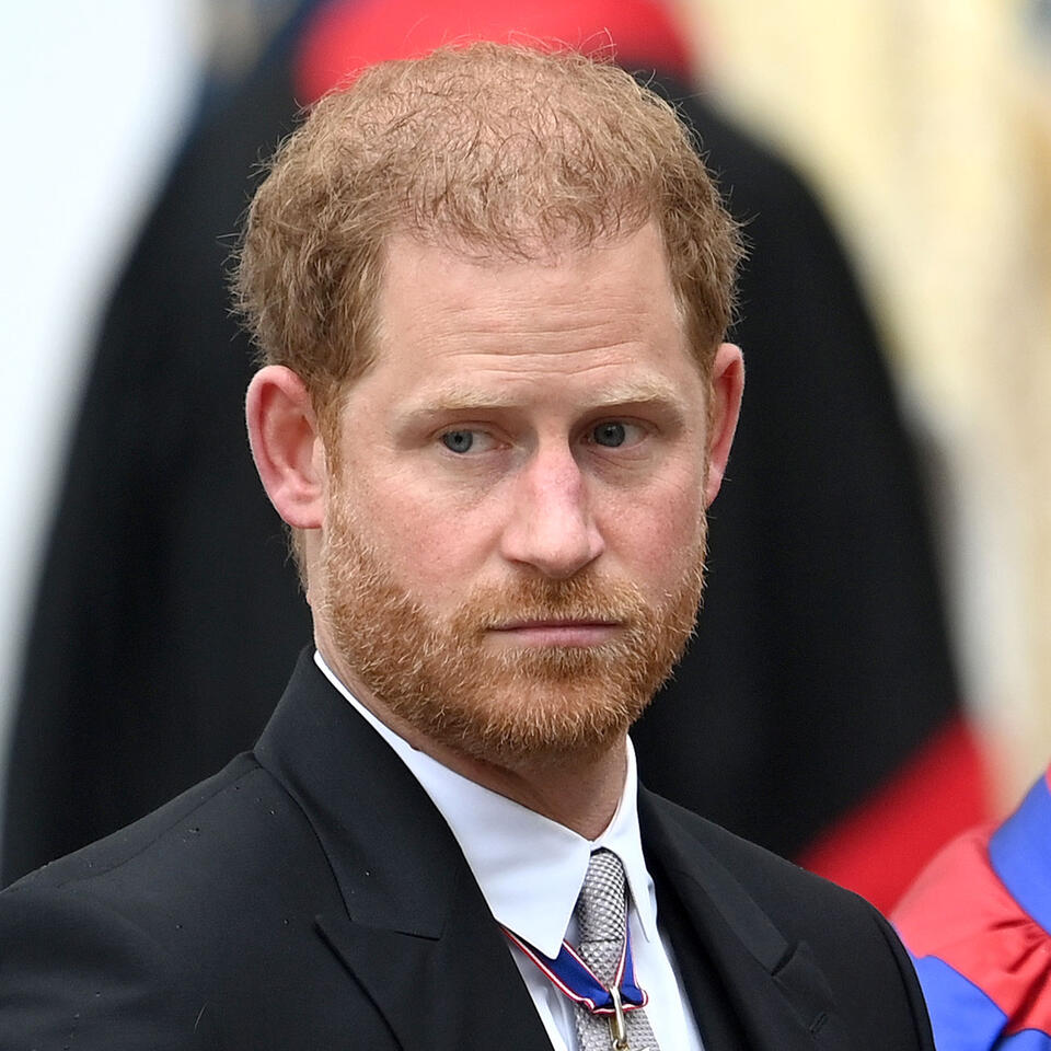 Lip Reader Reportedly Thinks Prince Harry Was Complaining About His Family In Resurfaced Coronation Clip: ‘I’m Fed Up With The Way They Treat Me’ Lip Reader Reportedly Thinks Prince Harry Was Complaining About His Family In Resurfaced Coronation Clip: 'I'm Fed Up With The Way They Treat Me'