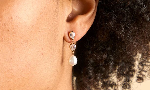 Astrid & Miyu's Pearl & Crystal Gold Drop Studs