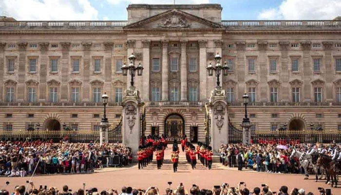 Buckingham Palace issues statement after Meghan Markles new honour