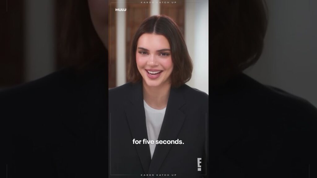 Kendall mania was in full effect in College Station, TX! 🎓 #KardsKatchUp #S6E9