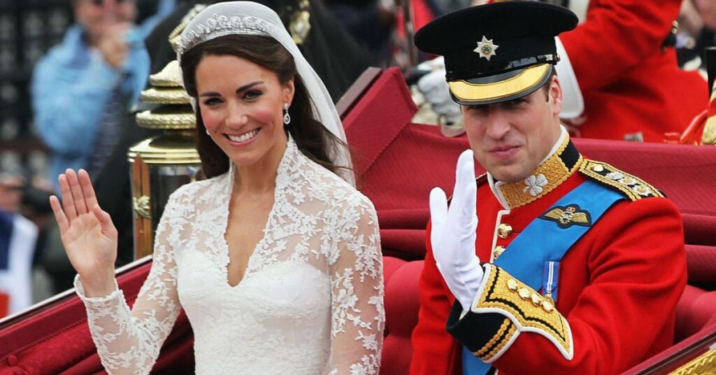 Kate Middleton Broke a 350-Year-Old Tradition With One Detail in Her Wedding Look Kate Middleton Broke a 350-Year-Old Tradition With One Detail in Her Wedding Look