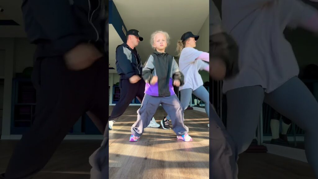 WOW! New VIRAL TREND @beyonce @MarinaEseniiaMiss @Alexander.Kazama. #eseniiamikheeva #short WOW! New VIRAL TREND @beyonce @MarinaEseniiaMiss @Alexander.Kazama. #eseniiamikheeva #short