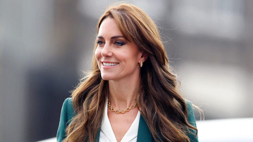 King Charles’ cancer ‘taken its toll’ as eyes turn to Kate Middleton: experts King Charles’ cancer ‘taken its toll’ as eyes turn to Kate Middleton: experts