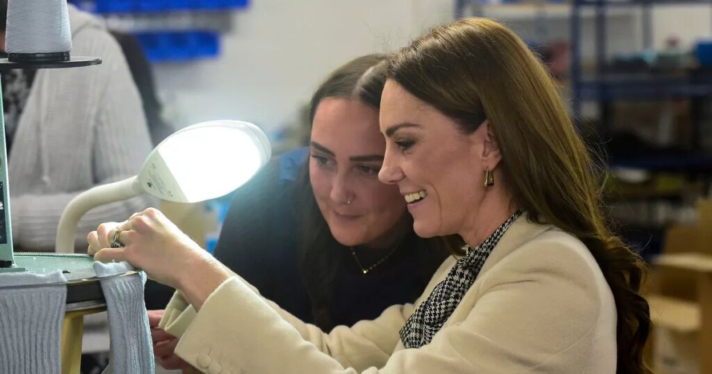 Princess of Wales wears earrings made by Welsh jewellery designer on visit to Ty Hafan Ipso logo