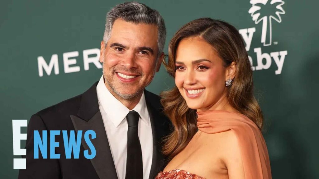 Jessica Alba & Cash Warren Reunite for Easter Celebration After Breakup | E! News Jessica Alba & Cash Warren Reunite for Easter Celebration After Breakup | E! News