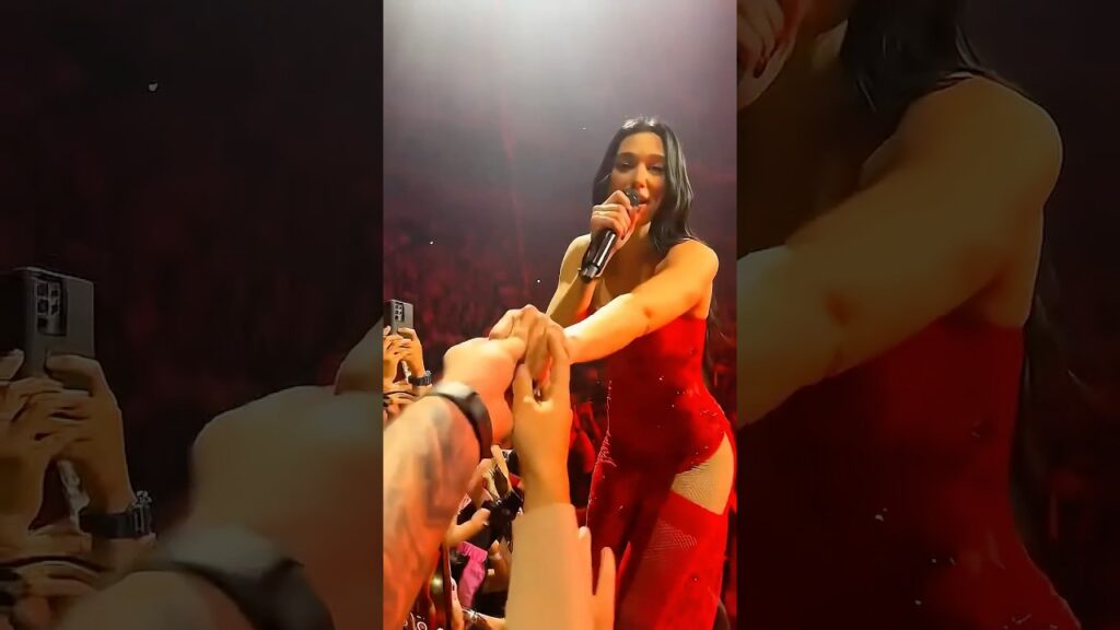 The day when Dua Lipa impressed him 🥶#shorts #celebrity #ronaldo #dualipa