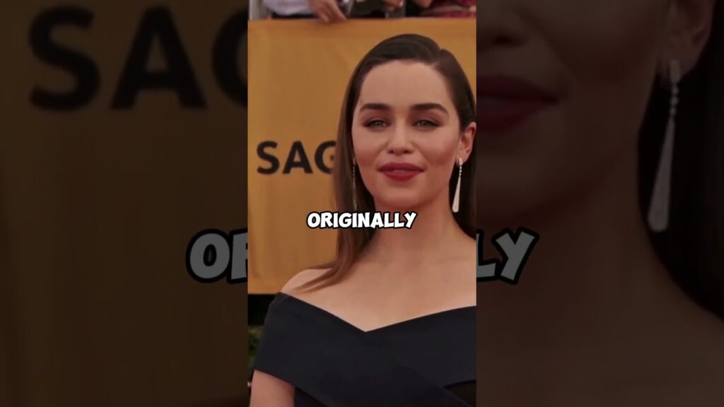 EMILIA CLARKE HAS TITANIUM PLATE IN HER…?😱 #emiliaclarke #gameofthrones #strokesurvivor #shorts EMILIA CLARKE HAS TITANIUM PLATE IN HER...?😱 #emiliaclarke #gameofthrones #strokesurvivor #shorts