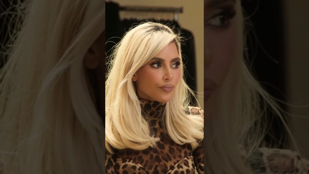 Kourtney Mad at Kim Kardashian #kardashian #kimkardashian #khloekardashian #kendalljenner #kylie