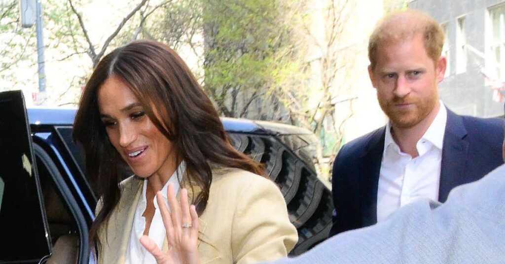 Meghan Markle Snubs Harry in Public—Expert Says He’s the ‘Spare’ in His Marriage Meghan Markle Snubs Harry in Public—Expert Says He's the 'Spare' in His Marriage