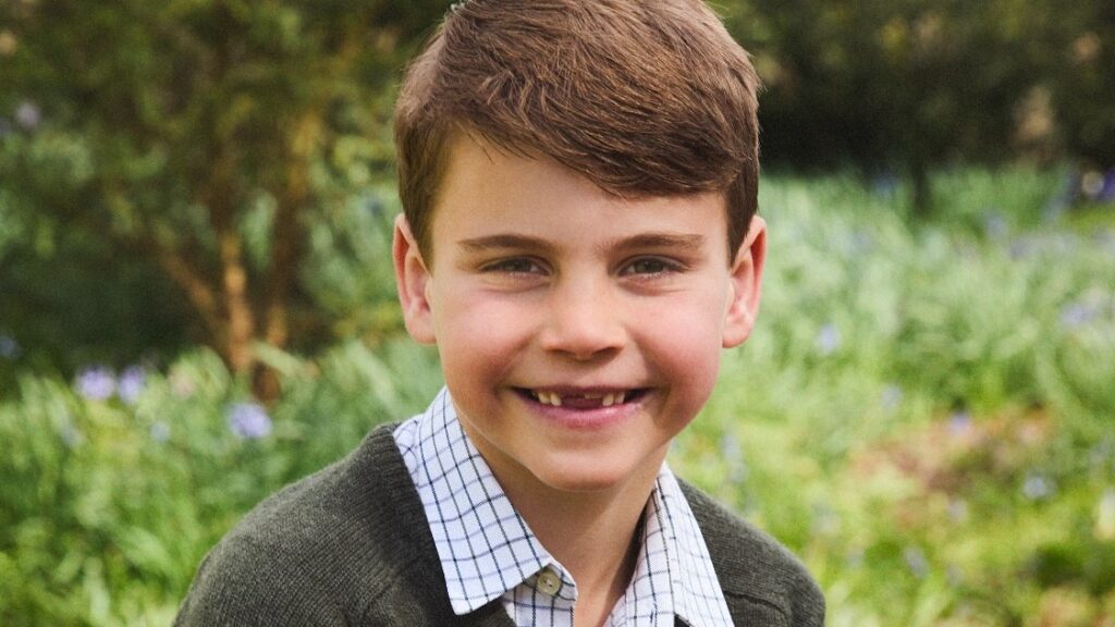 Prince Louis turns seven with a gap-toothed grin Prince Louis turns seven with a gap-toothed grin