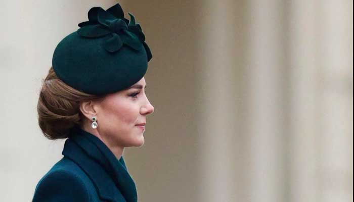 Kate Middleton spotted boarding helicopter in London: report
