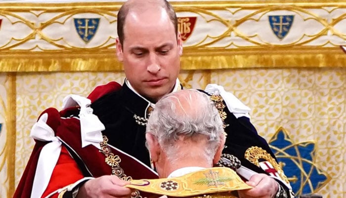 Will King Charles abdicate the throne to Prince William? Expert reveals hidden discussions