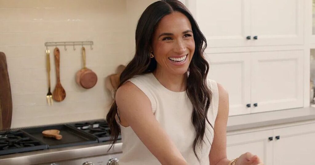 Meghan Markle mocked for strange cooking habit – ‘She lives in a parallel universe’ | Royal | News Meghan Markle mocked for strange cooking habit - 'She lives in a parallel universe' | Royal | News
