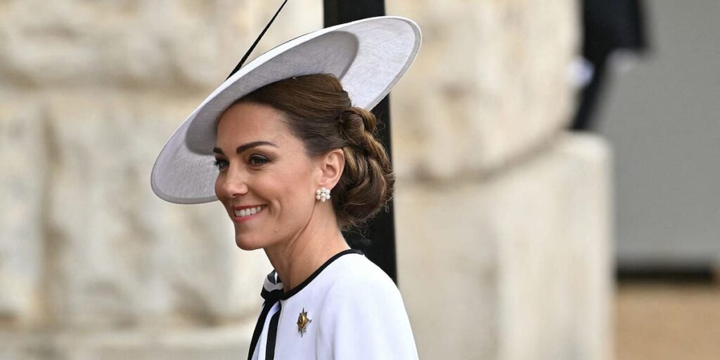 PHOTOS: Kate Middleton Makes First Public Appearance Since Cancer Diagnosis PHOTOS: Kate Middleton Makes First Public Appearance Since Cancer Diagnosis