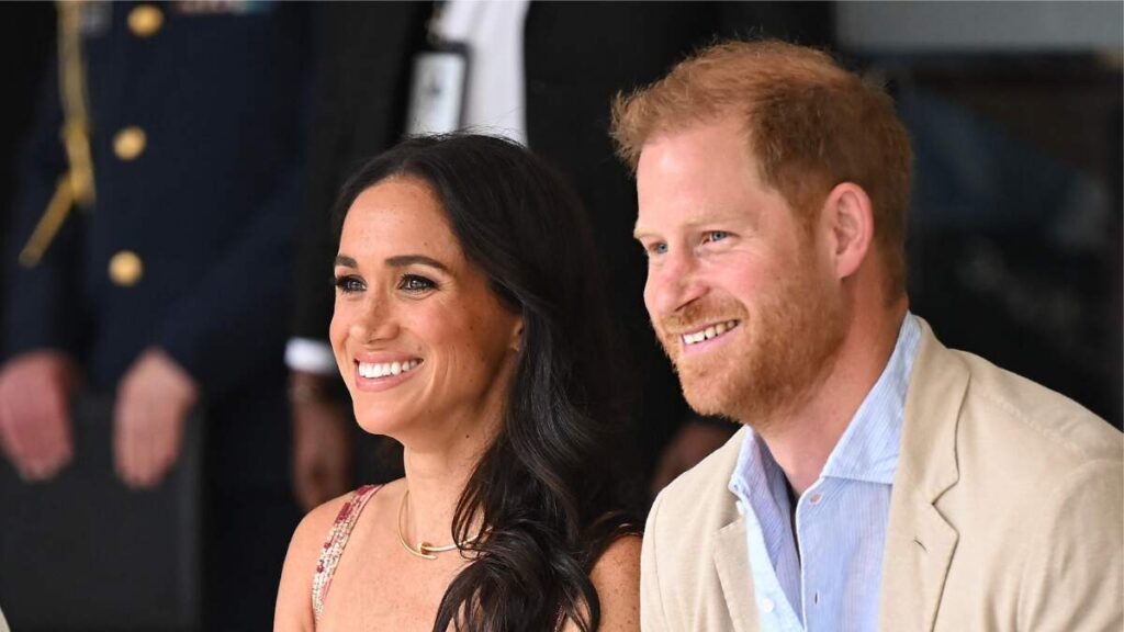 How Meghan Markle & Prince Harry Hid Relationship When They Started Dating