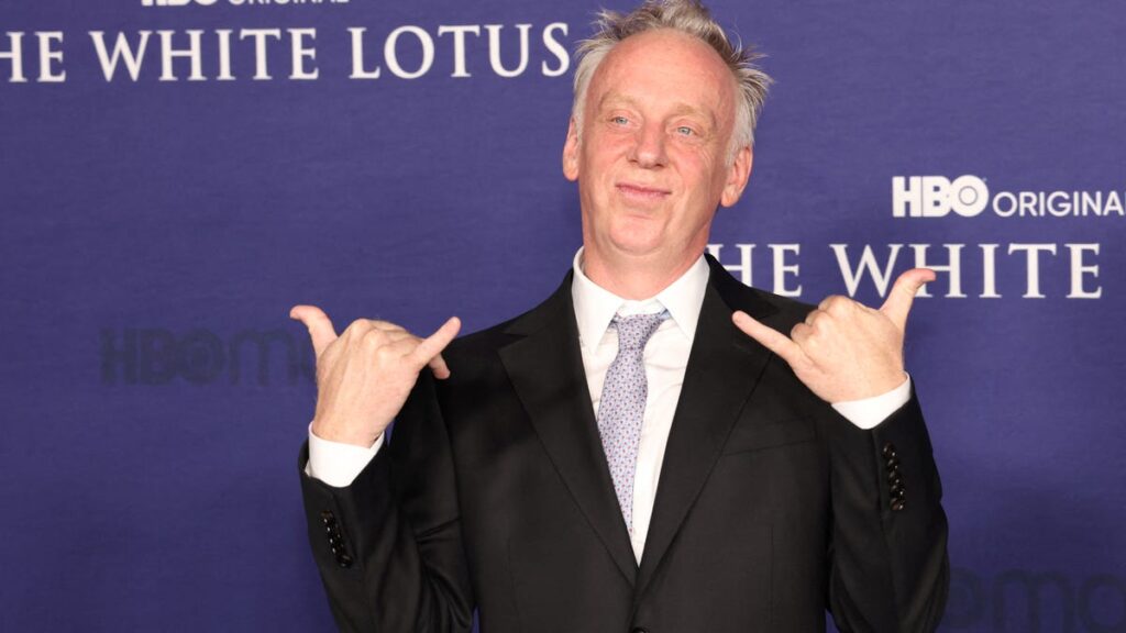 'White Lotus' Mike White slams show composer Cristóbal Tapia de Veer