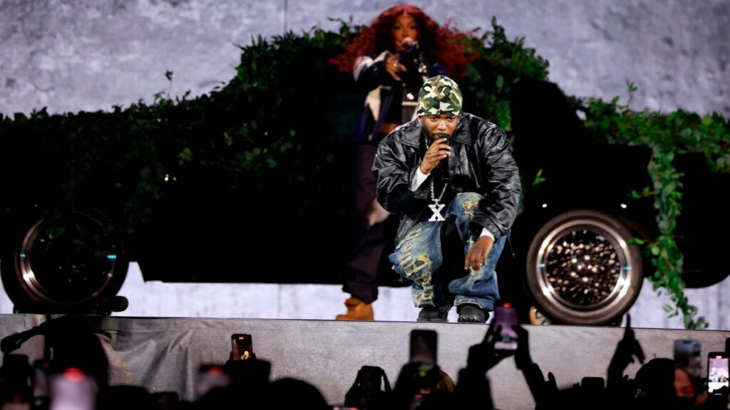 Kendrick Lamar, SZA dominate on Grand National Tour: Review