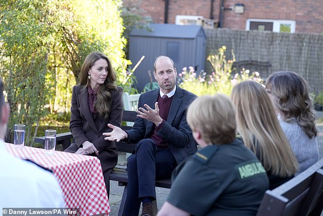 Later the royal couple had a sit down meeting with other members of the emergency services