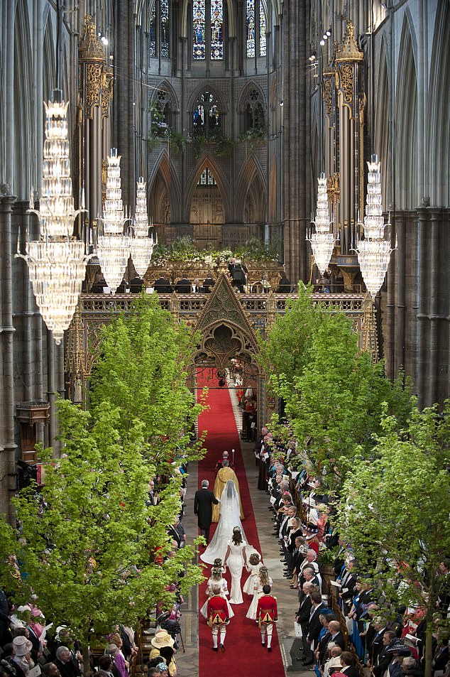 In a striking tribute to the English countryside, the aisle of the Abbey was turned into a 'Living Avenue' of trees, lined with six Field Maples and two Hornbeams