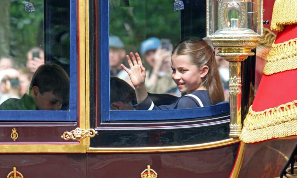 How Kate and William prepare Charlotte for her unique role in the british monarchy Princesa Charlotte