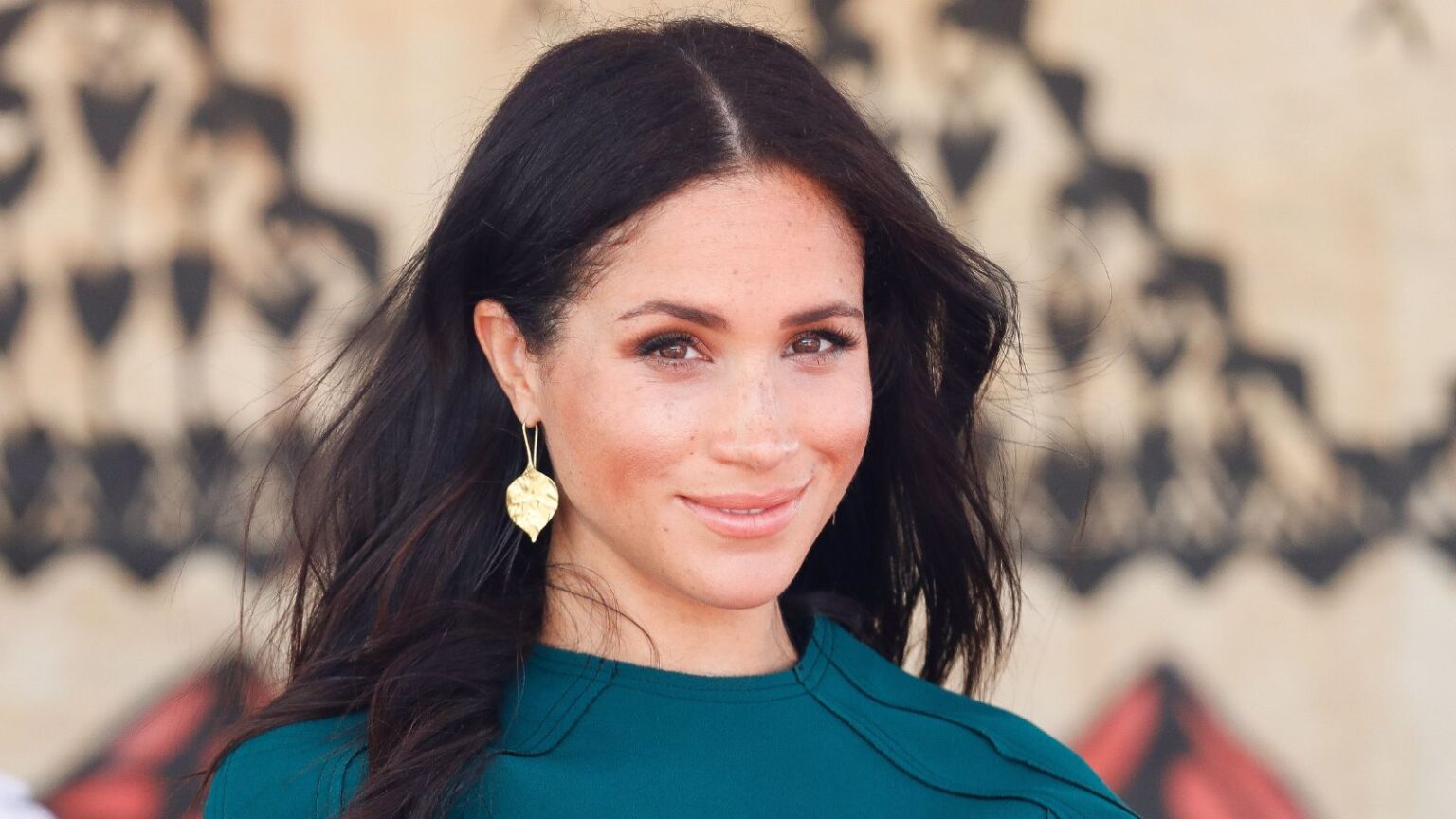 Meghan Markle harvests her own honey as a DIY beekeeper Meghan Markle