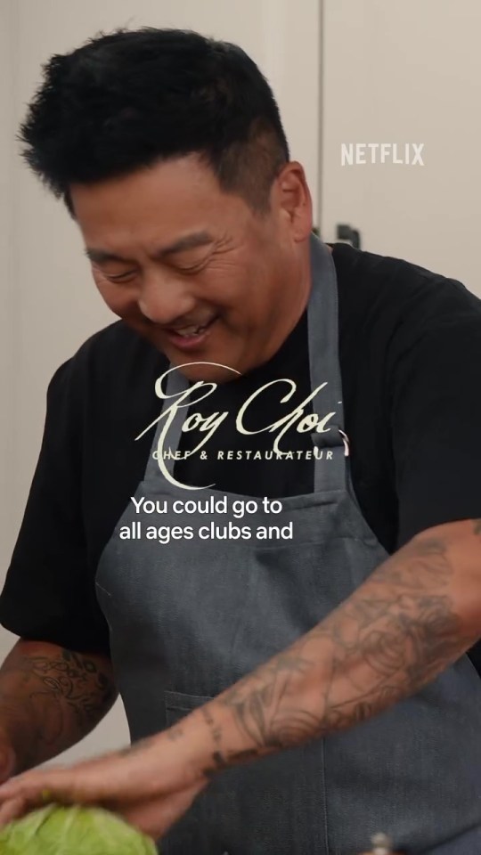 Chef Roy Choi preparing food.